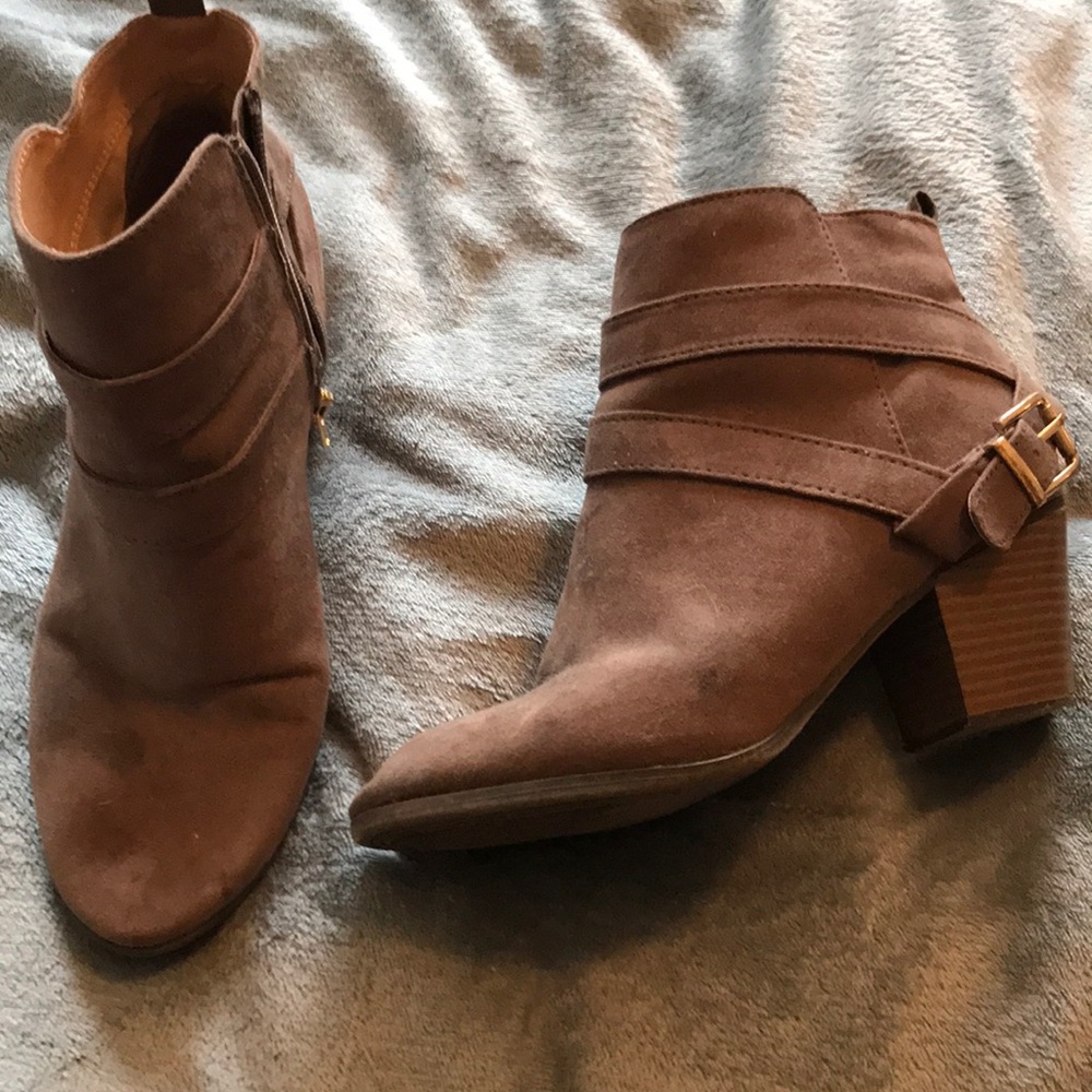 Grey booties